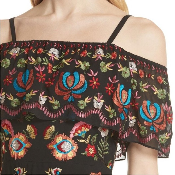 NWOT Alice and Olivia Floral Embroidered Mini Dress - Size 8 - Picture 3 of 13